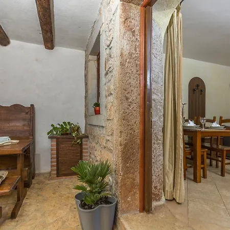 アパート Velenik D&i