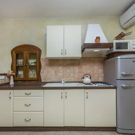 Velenik D&i * ポレッチ