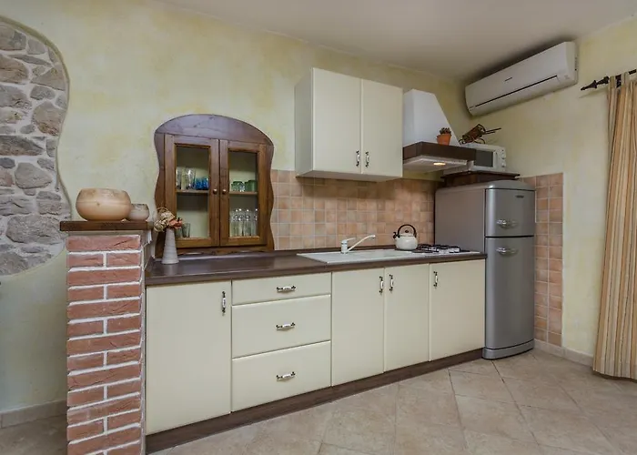 Velenik D&i Пореч