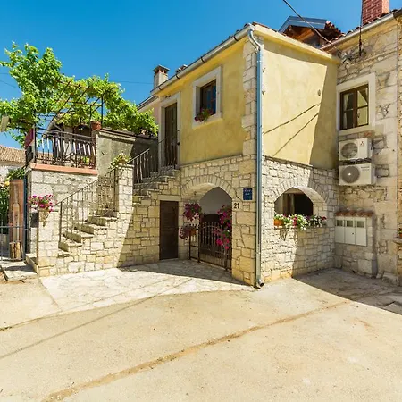 Velenik D&i Apartamento *